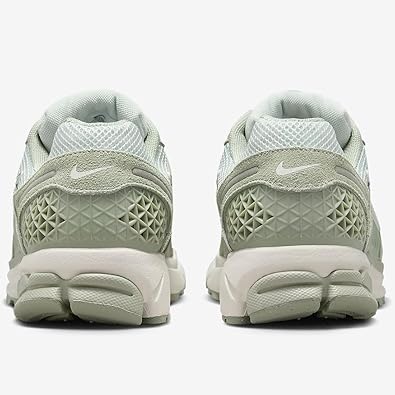 Nike Zoom Vomero 5