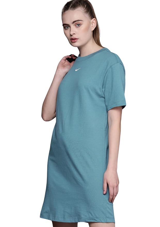 Nike Sportswear Essential Short-Sleeve T-Shirt Dress