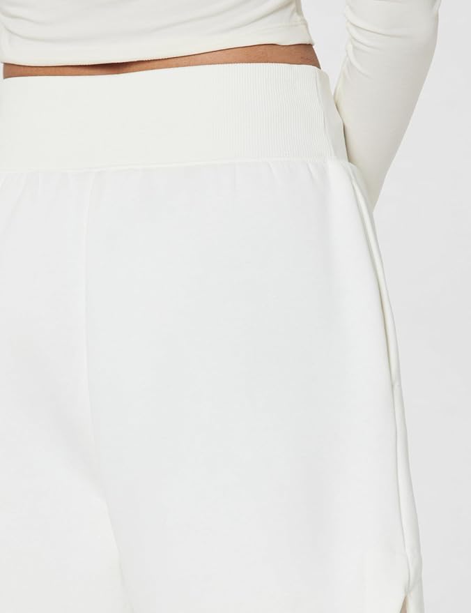 Nike Phoenix Fleece High-Rise Baller Shorts