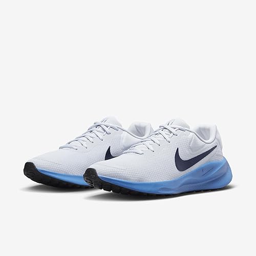 Nike Revolution 7