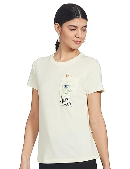 Nike Sportswear Women's Regular Fit Short-Sleeve Pocket T-Shirt Nature Graphic