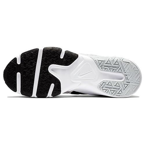 Nike Legend Essential 2