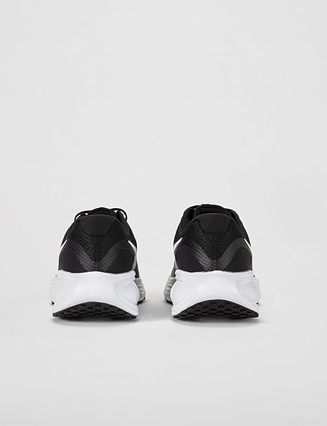 Nike Revolution 7 Wide