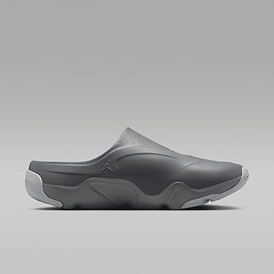 Nike Jordan Roam
