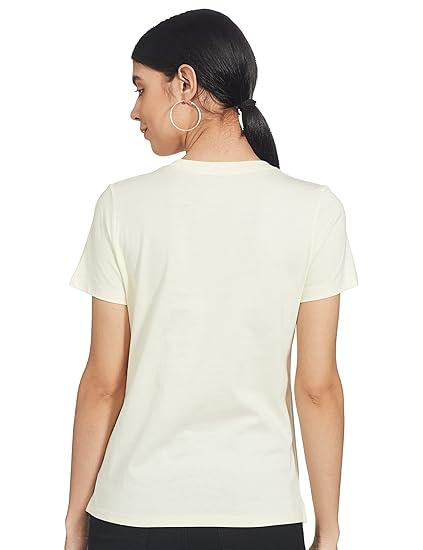 Nike Sportswear Women's Regular Fit Short-Sleeve Pocket T-Shirt Nature Graphic