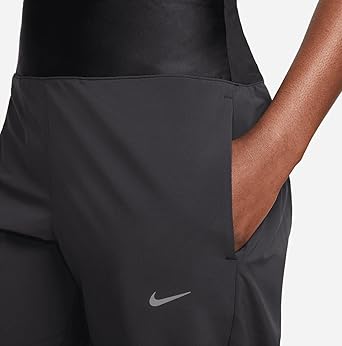 Nike Swift Dri-FIT Mid-rise Pants