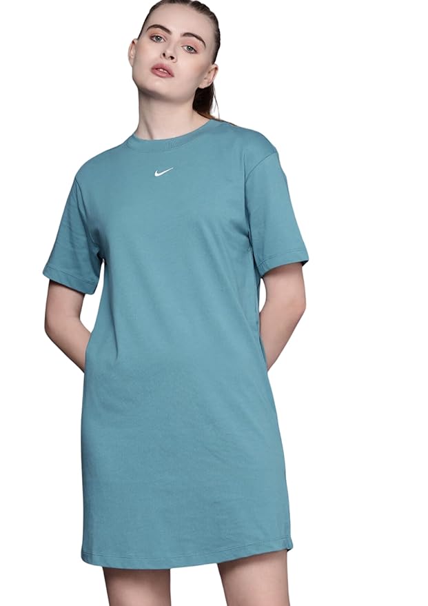 Nike Sportswear Essential Short-Sleeve T-Shirt Dress