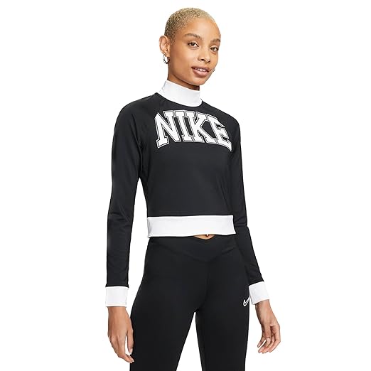 Nike Women's Sportswear Team Long-Sleeve Top