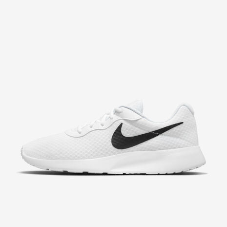 Nike Tanjun