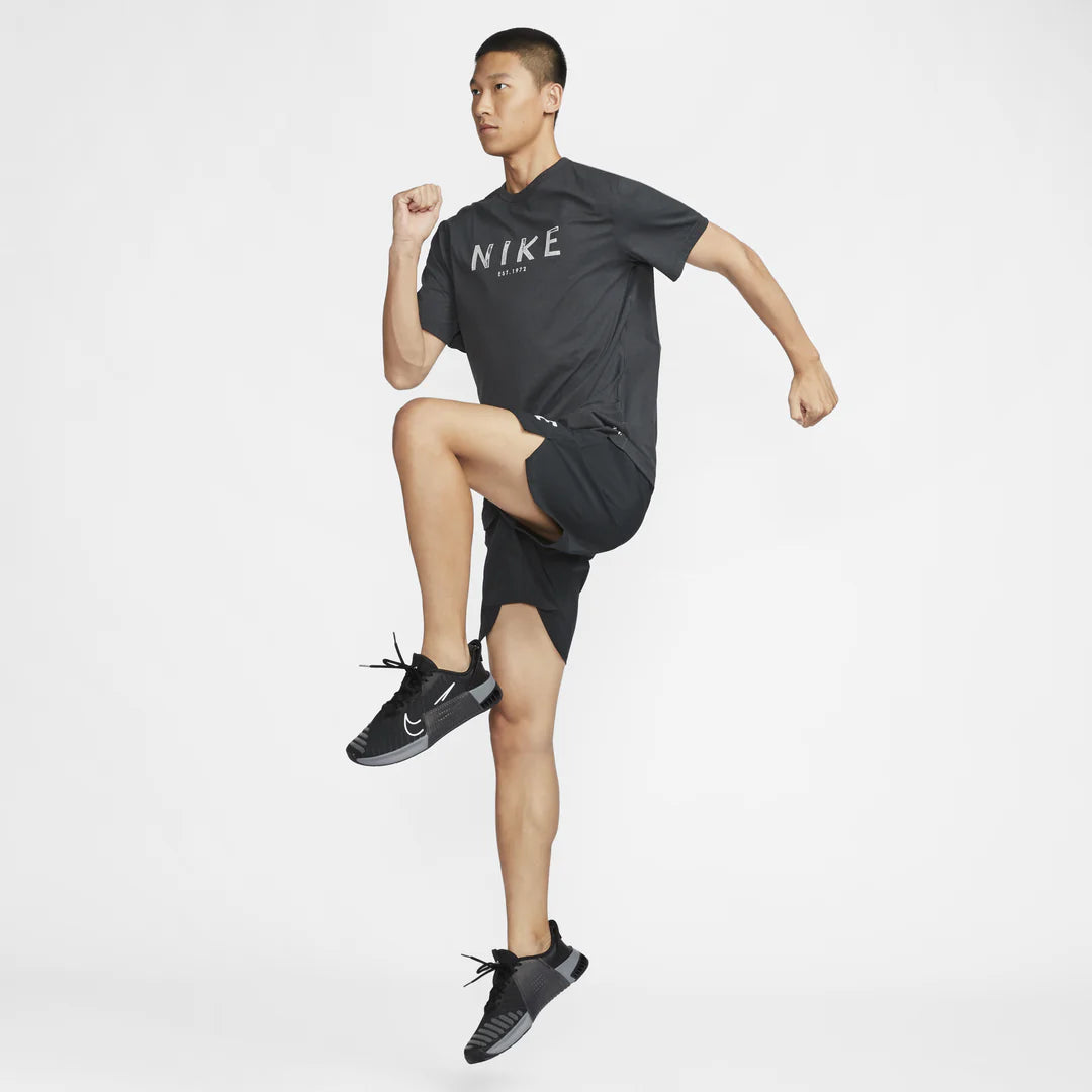 Nike Dri-FIT UV Hyverse Short-sleeve Its