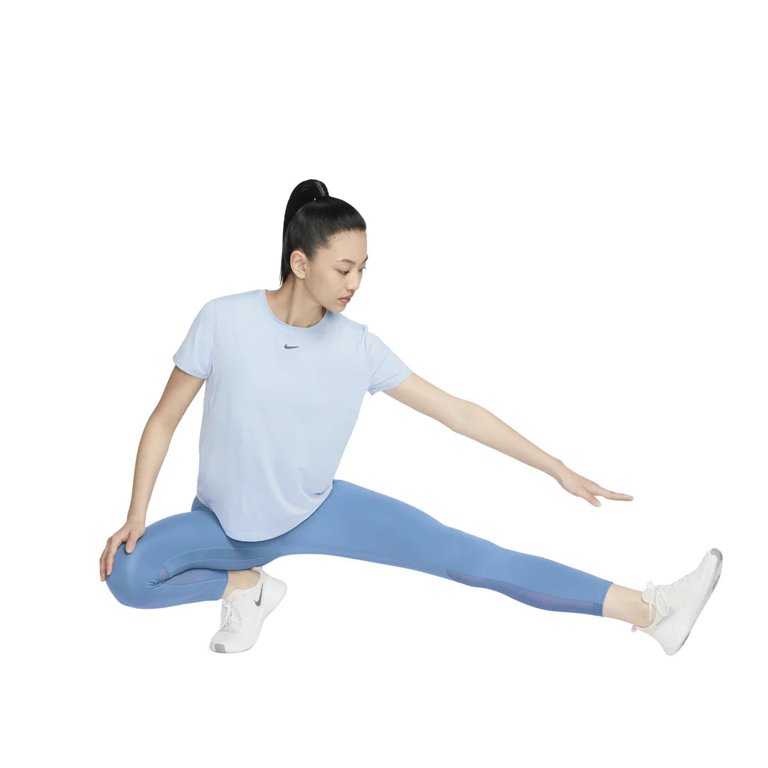 Nike One Classic Dri-FIT Short-sleeve Top