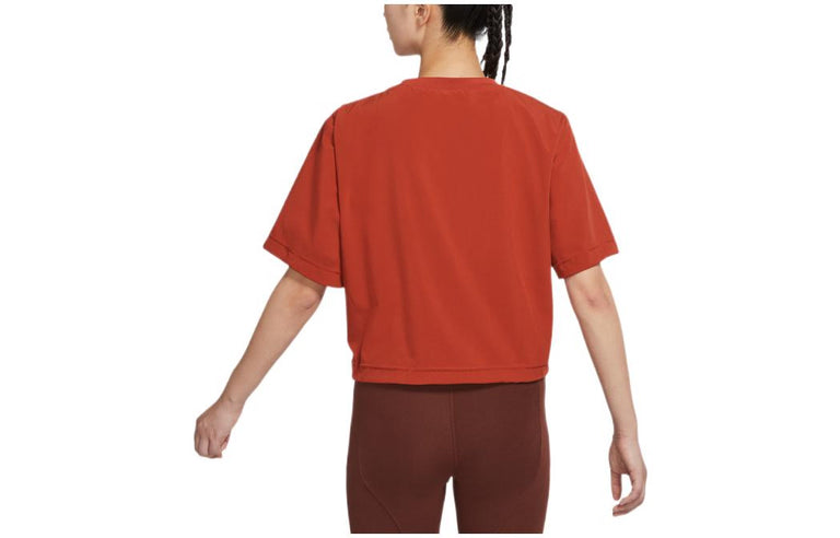Nike Sportswear Women's Everyday Modern Woven Boxy Top