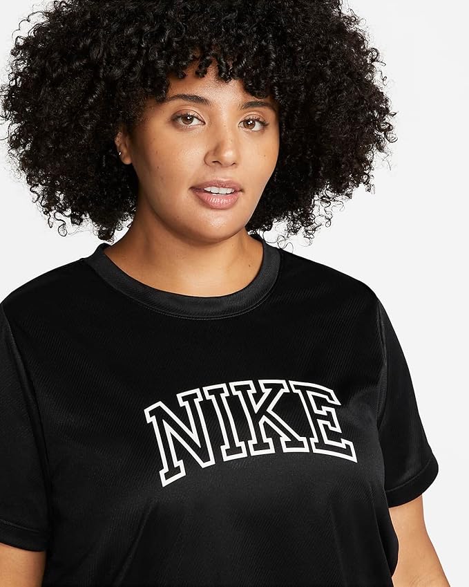 Nike Women's Dri-FIT Swoosh Run Short-Sleeve Plus Size Top