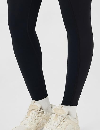 Nike AS Women's New York Luxe Dynamic-Fit 7/8 Tights with Matte Shine Finish