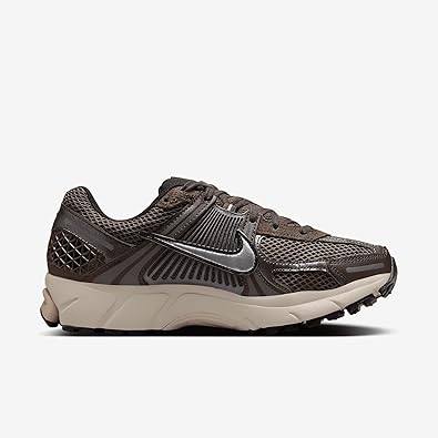 Nike Zoom Vomero 5