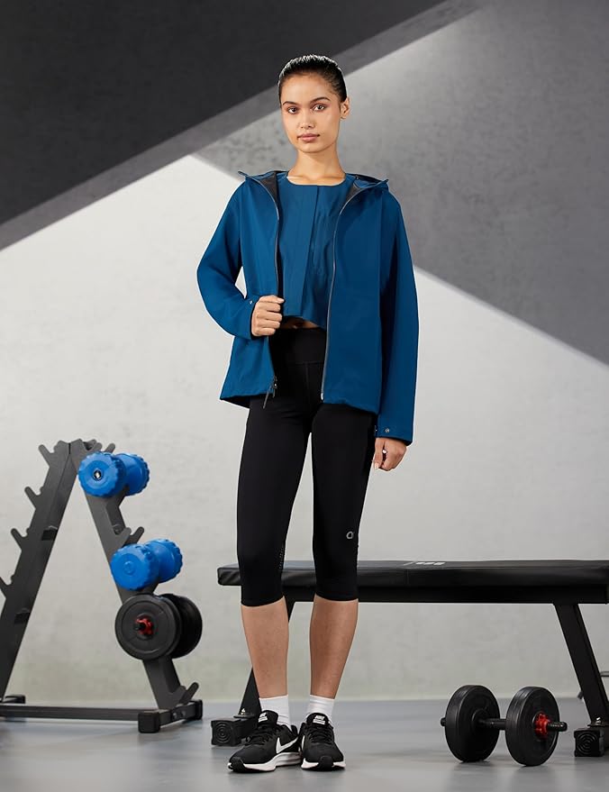 Nike Running Division Shield Full-Zip Hooded Jacket