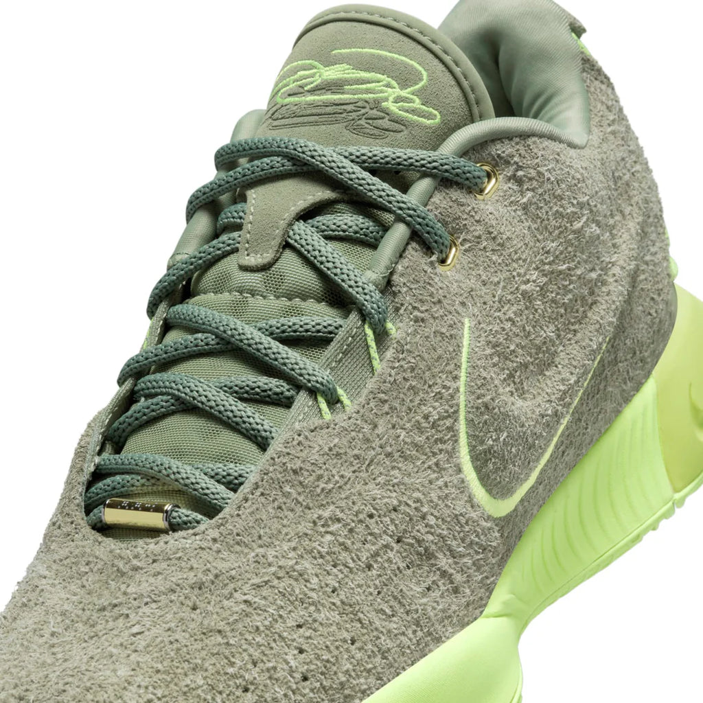 Nike Lebron Xxi Engineered Performance