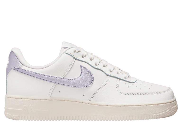 Nike Air Force 1 '07 Essential