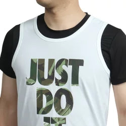 Nike Dri-FIT Men's Legend Tank