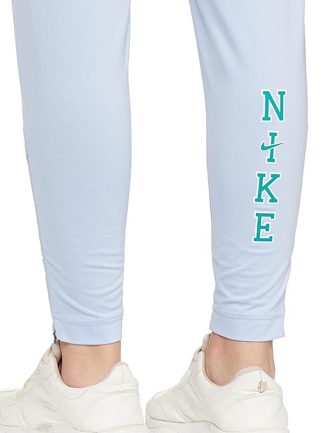Nike Dri-FIT Swerve Pants