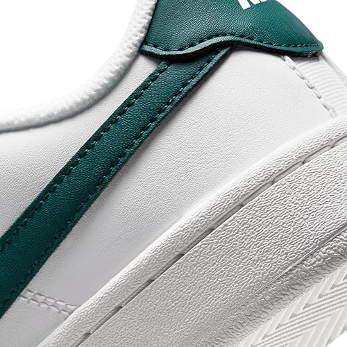 Nike Court Royale 2