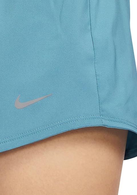 Nike One Dri-FIT Mid-Rise 3-Inch Training Shorts