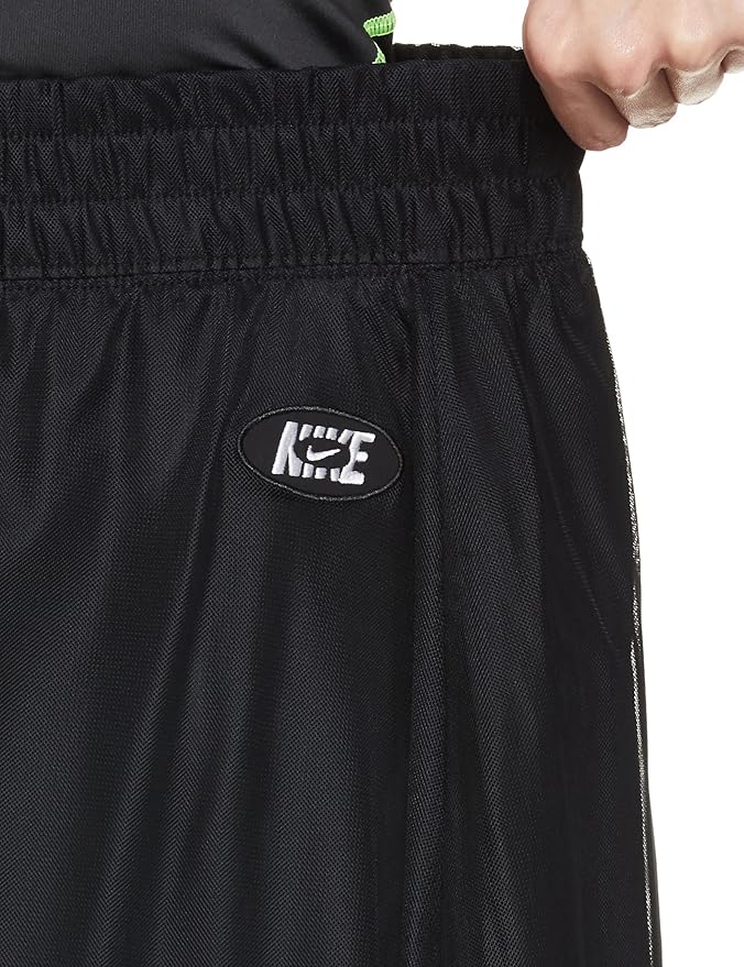 Nike Sportswear Icon Clash Woven Skirt