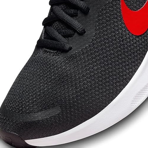 Nike Revolution 7