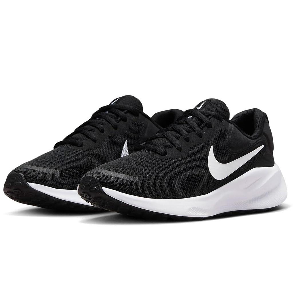 Nike Revolution 7 Wide