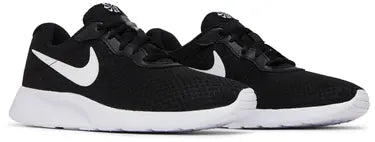 Nike Tanjun