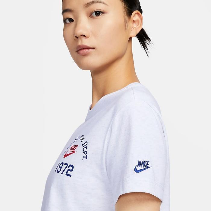 Nike Sportswear Women's Cropped T-Shirt