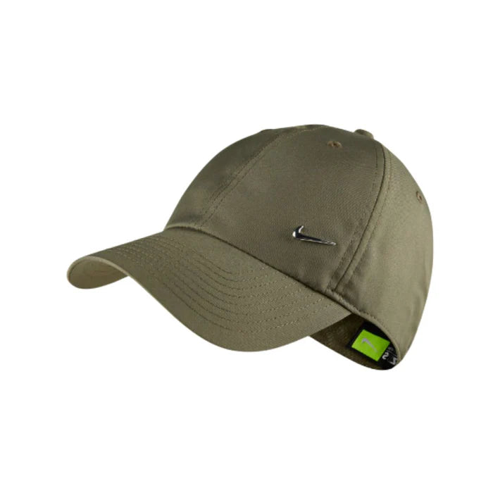 Nike Heritage 86 Dri-FIT Metal Swoosh Cap