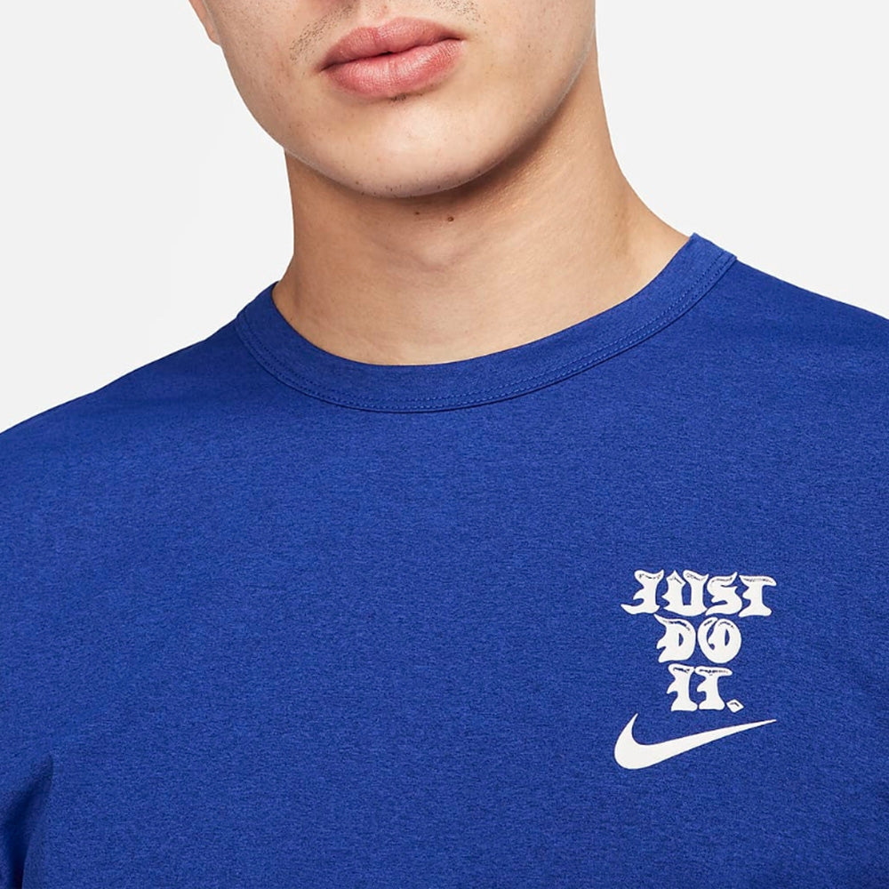 Nike Dri-FIT UV Hyverse Short-Sleeve Graphic Training Top