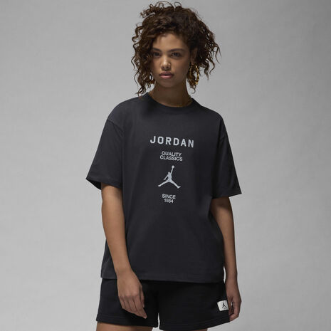 Nike Jordan Women's Short Sleeve Graphic T-Shirt