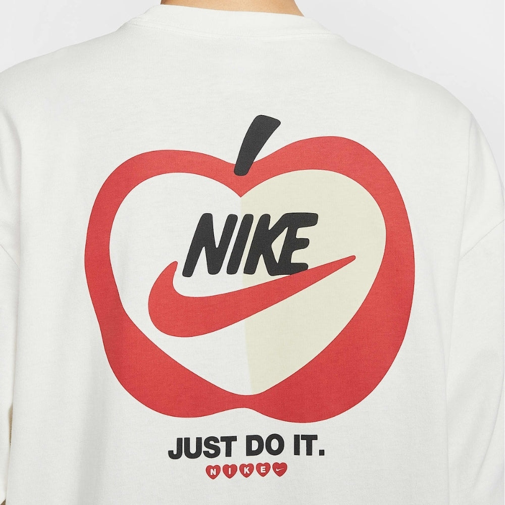 Nike Sportswear Women's Oversized Long-Sleeve Top