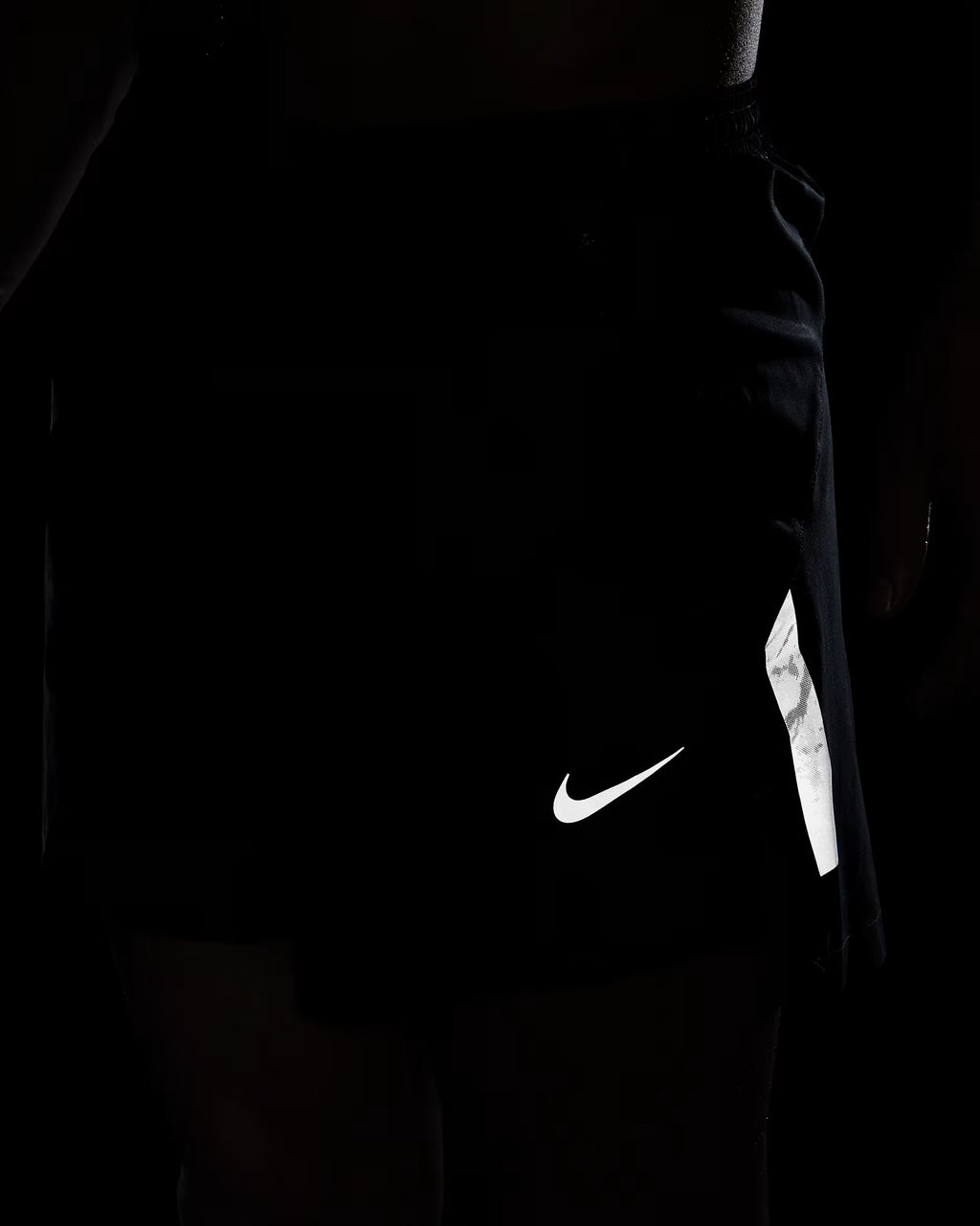 Nike Men's Dri-FIT Run Division Stride Running Shorts