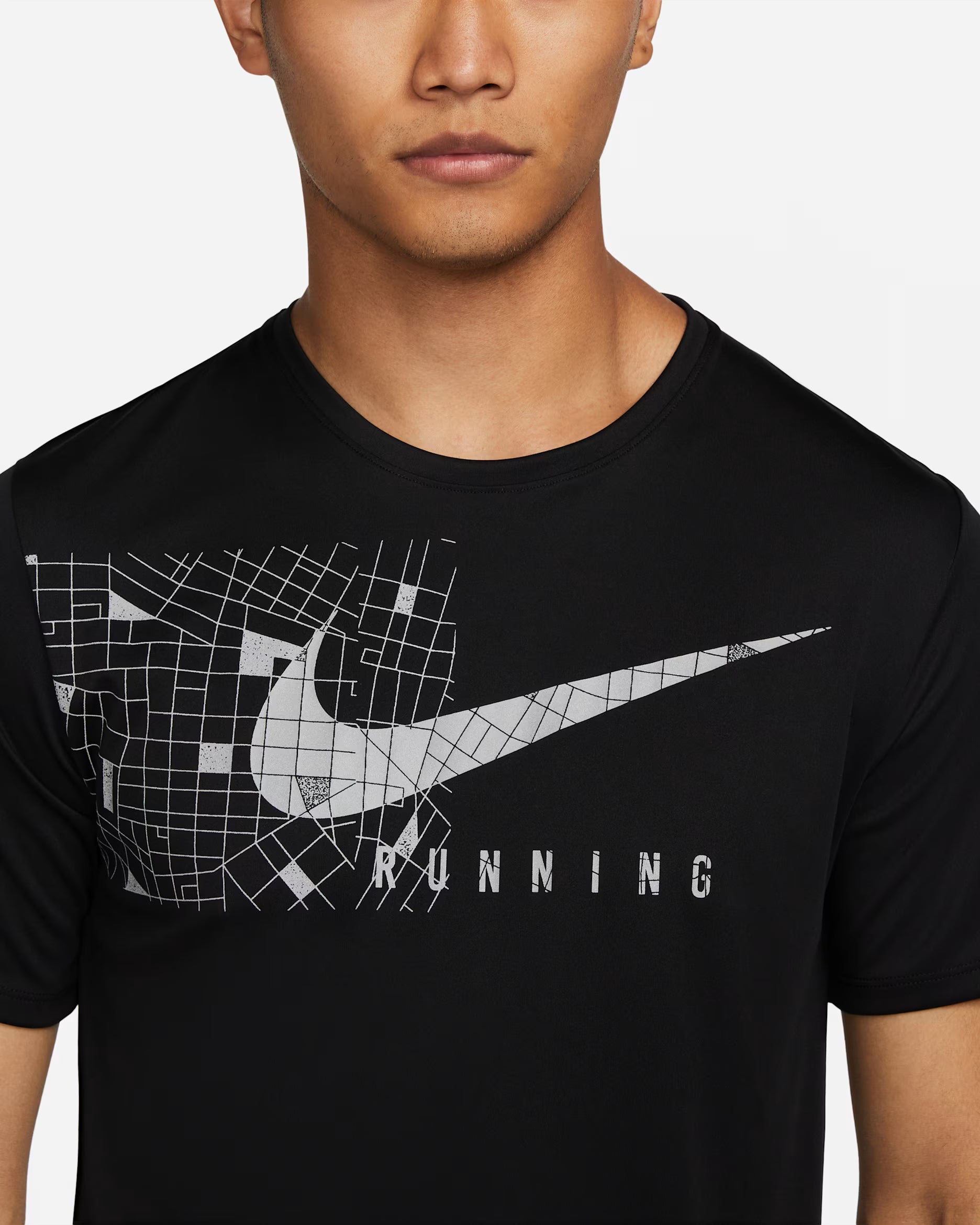 Nike Men's Run Division Dri-FIT UV Miler Short-Sleeve Running Top