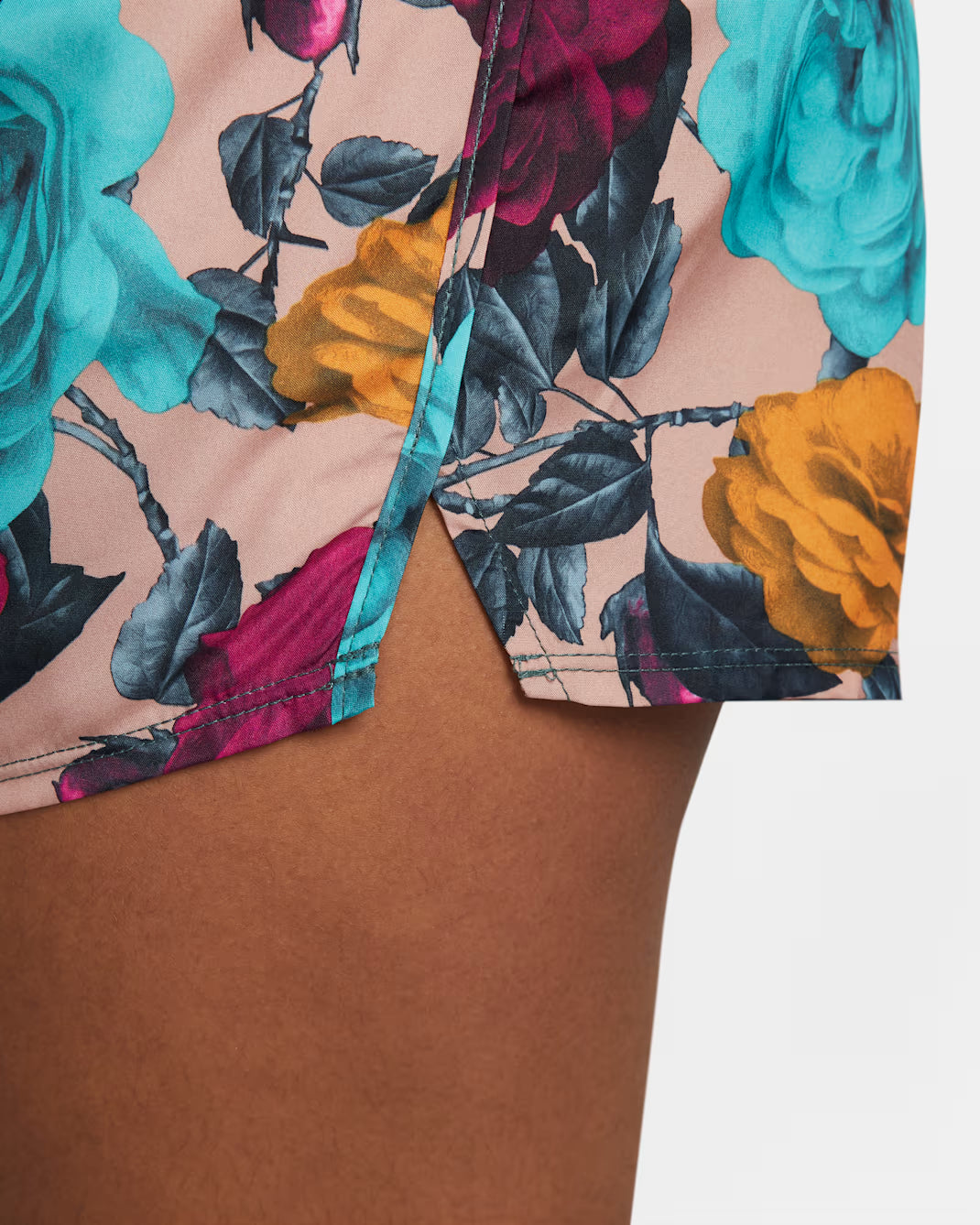 Nike Women's 10K Dri-FIT All-Over Print Running Short with Integrated Compression