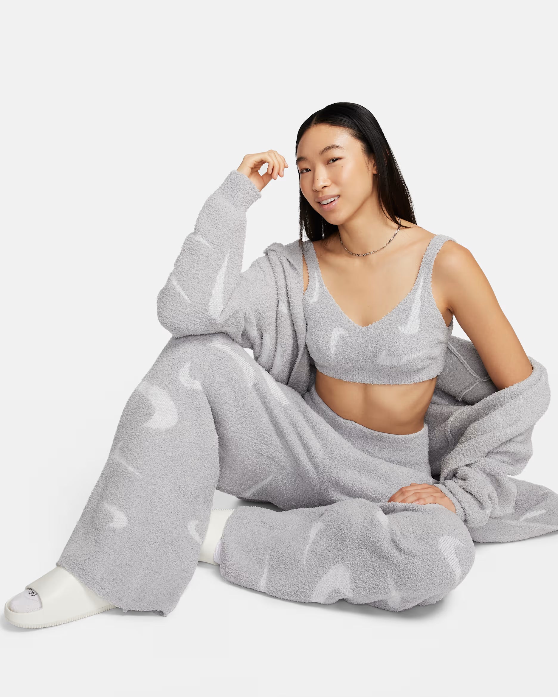 Nike Women's Sportswear Cozy Knit Bra