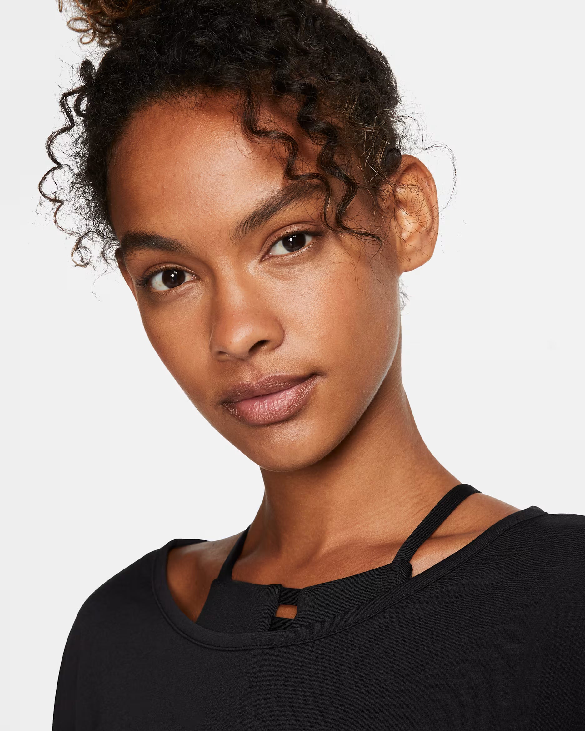 Nike AS Women's Dynamic Fit Layering Short Sleeve Top