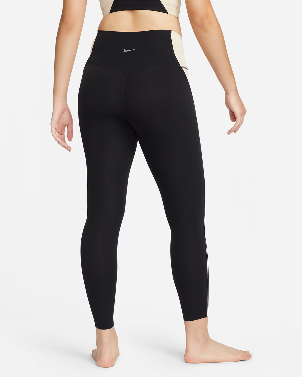 Nike Zonal Cooling Dri-FIT Luxe High-Rise 7/8 Length Tight