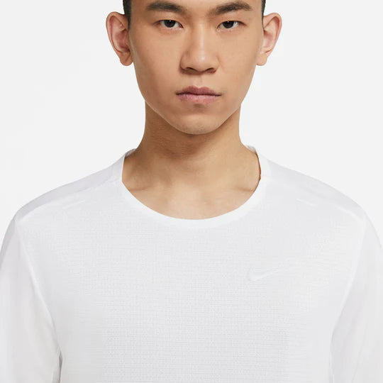 Nike Dri-FIT Rise 365 Short-sleeve