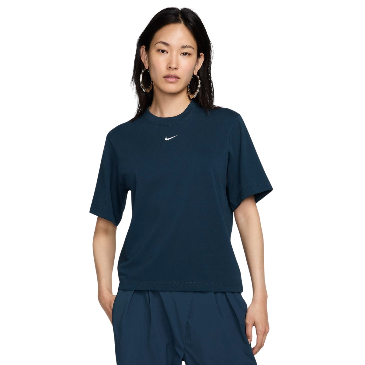 Nike Sportswear Essential Short-sleeve T-shirt Boxy