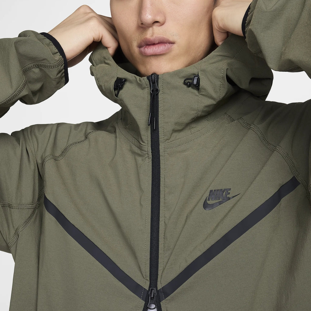 Nike Dri-FIT Tech Woven Windrunner Full-Zip Jacket