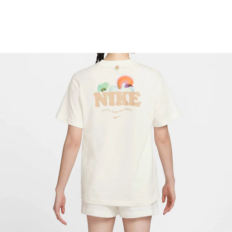 Nike Sportswear Essential Women's T-Shirt