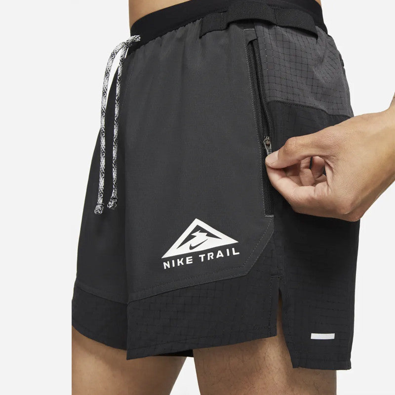 Nike Dri-FIT Trail Flex Stride 5-Inch Running Shorts