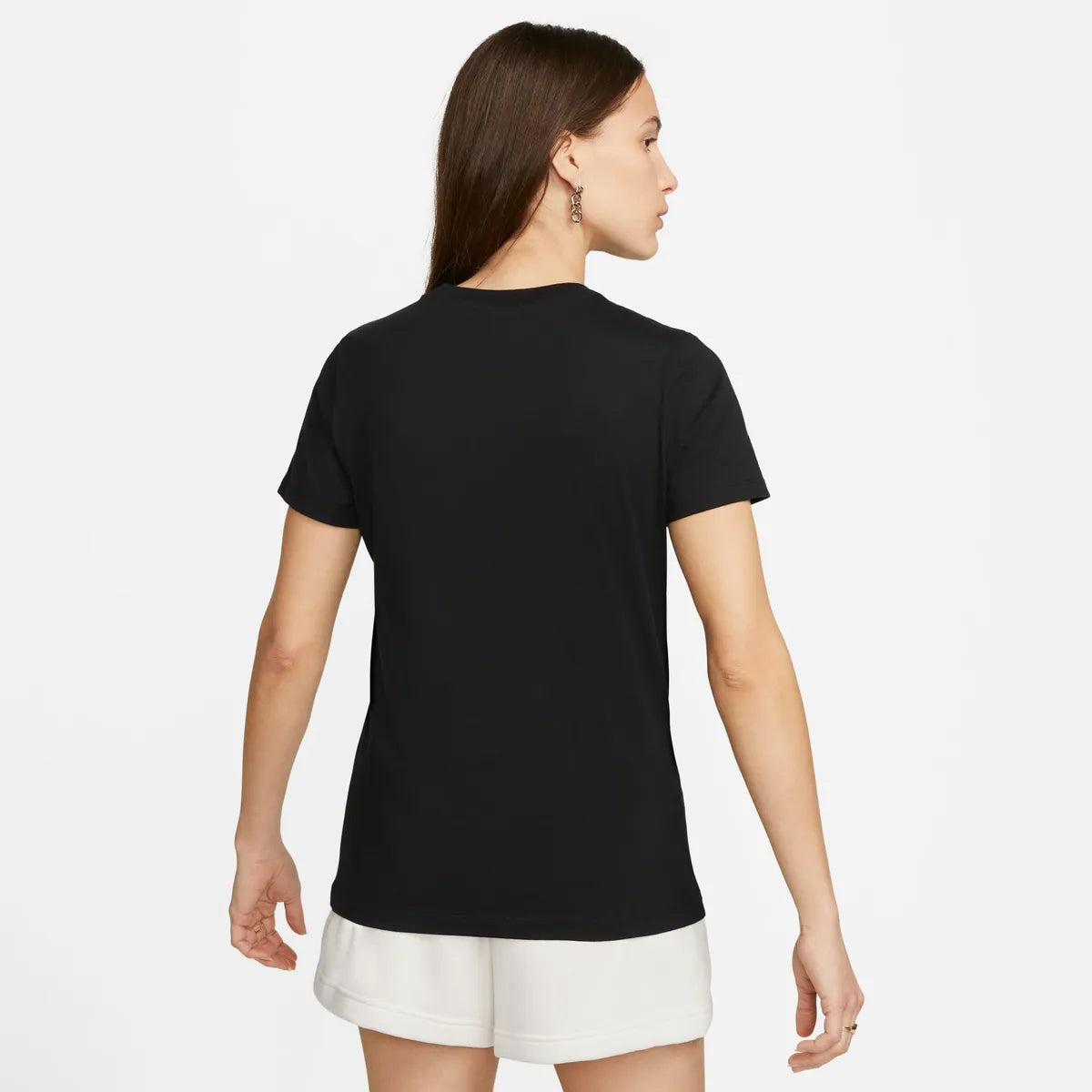Nike Sportswear Women's Logo Graphic Crew Neck T-Shirt