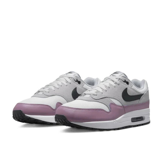 Nike Air Max 1 Essential