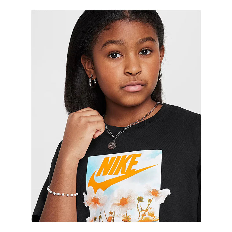 Nike Girls' Sportswear Photo Tee
