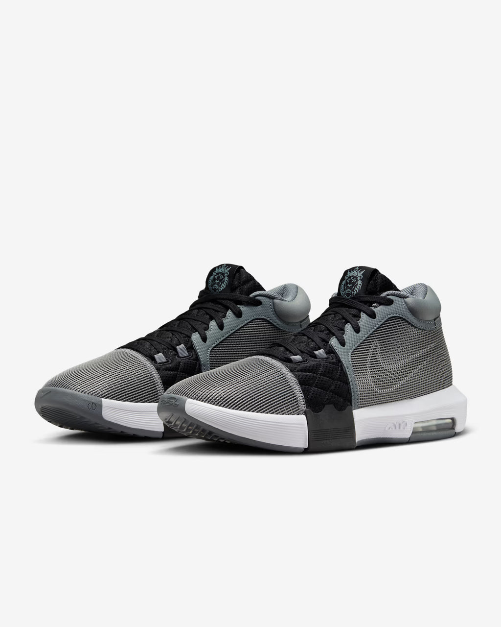 Nike LeBron Witness VIII EP